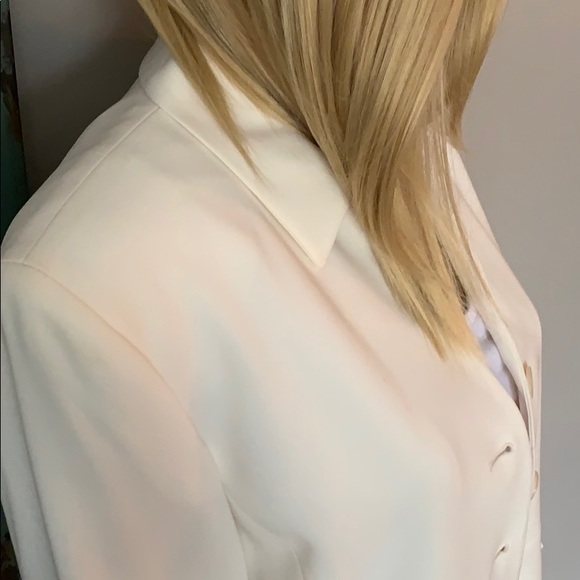 BNWOT! Talbots off white Blazer! Perfect ❤️ - Picture 5 of 8